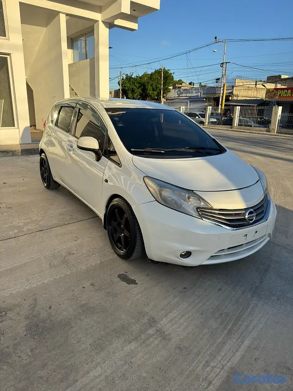 carros - Vendo Nissan Note 2014 en excelentes condiciones  2