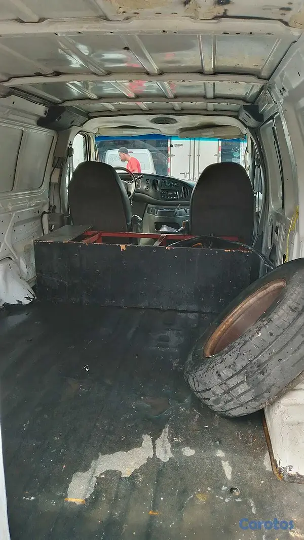 camiones y vehiculos pesados - Ford cargo blanca en venta 4