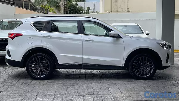 jeepetas y camionetas - Jetour X70 FL 2027 2