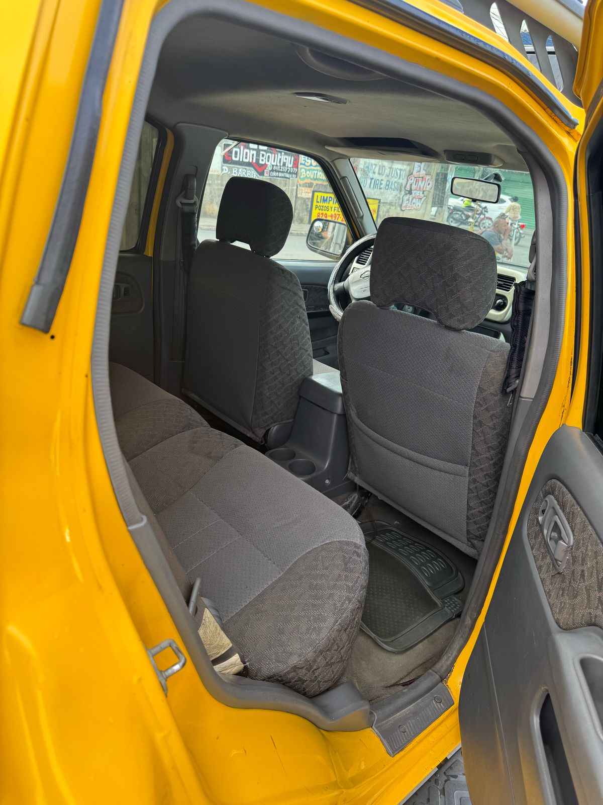 jeepetas y camionetas - Nissan xterra 2001 6
