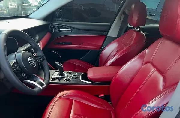 jeepetas y camionetas - Alfa Romeo Stelvio 2020 4