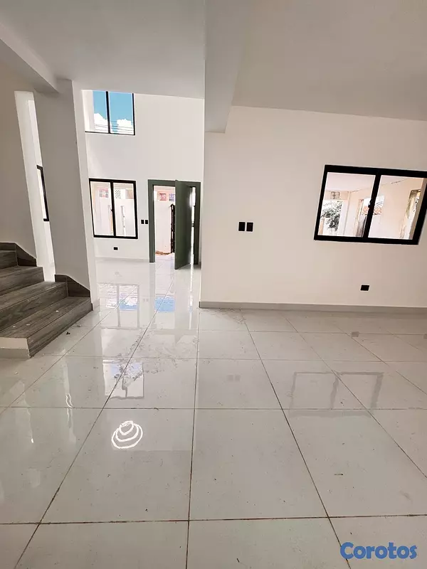 casas - venta de casa con opción a piscina en la autopista de san isidro prado oriental  7