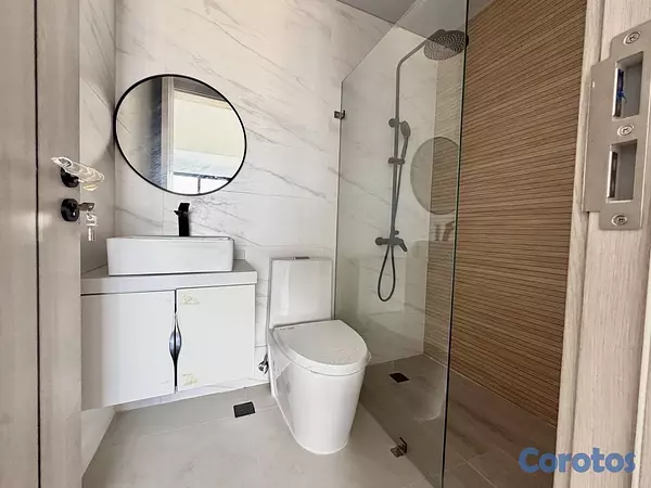 apartamentos - Se Alquila de oportunidad en Torre de lujo  10