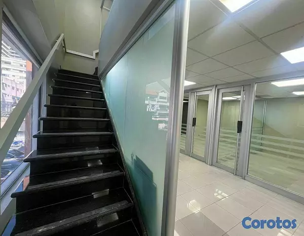 oficinas y locales comerciales - Local comercial en alquiler  5