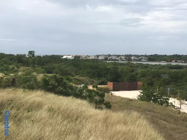 solares y terrenos - Solar Frente a Rio Chavon y Casa de Campo  5