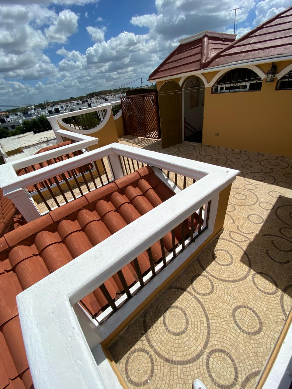 casas - 🏡 Venta de Casa de 3 Niveles en San Isidro. 1