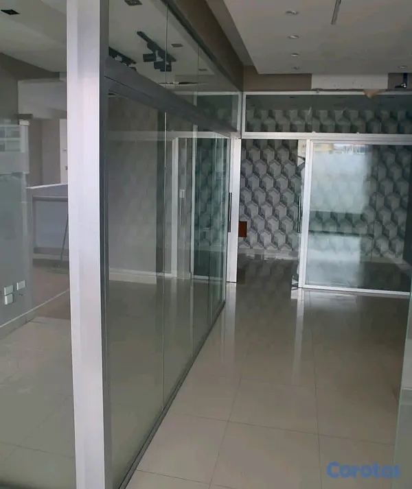 oficinas y locales comerciales - Local comercial en Bella Vista 2