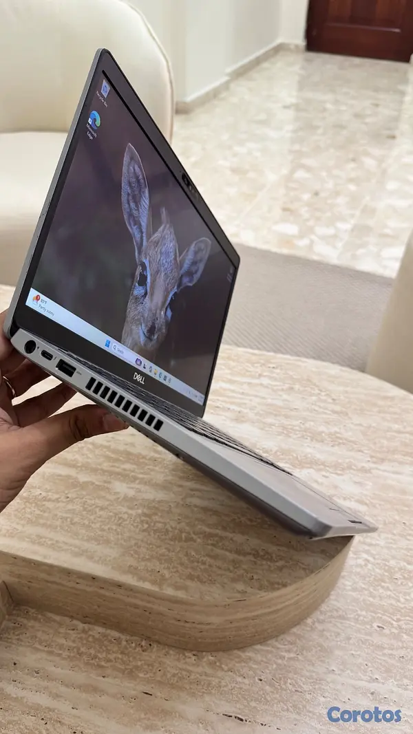 computadoras y laptops - Dell Latitude 5410 14” Pantalla Touch  i7-10610U 1 5
