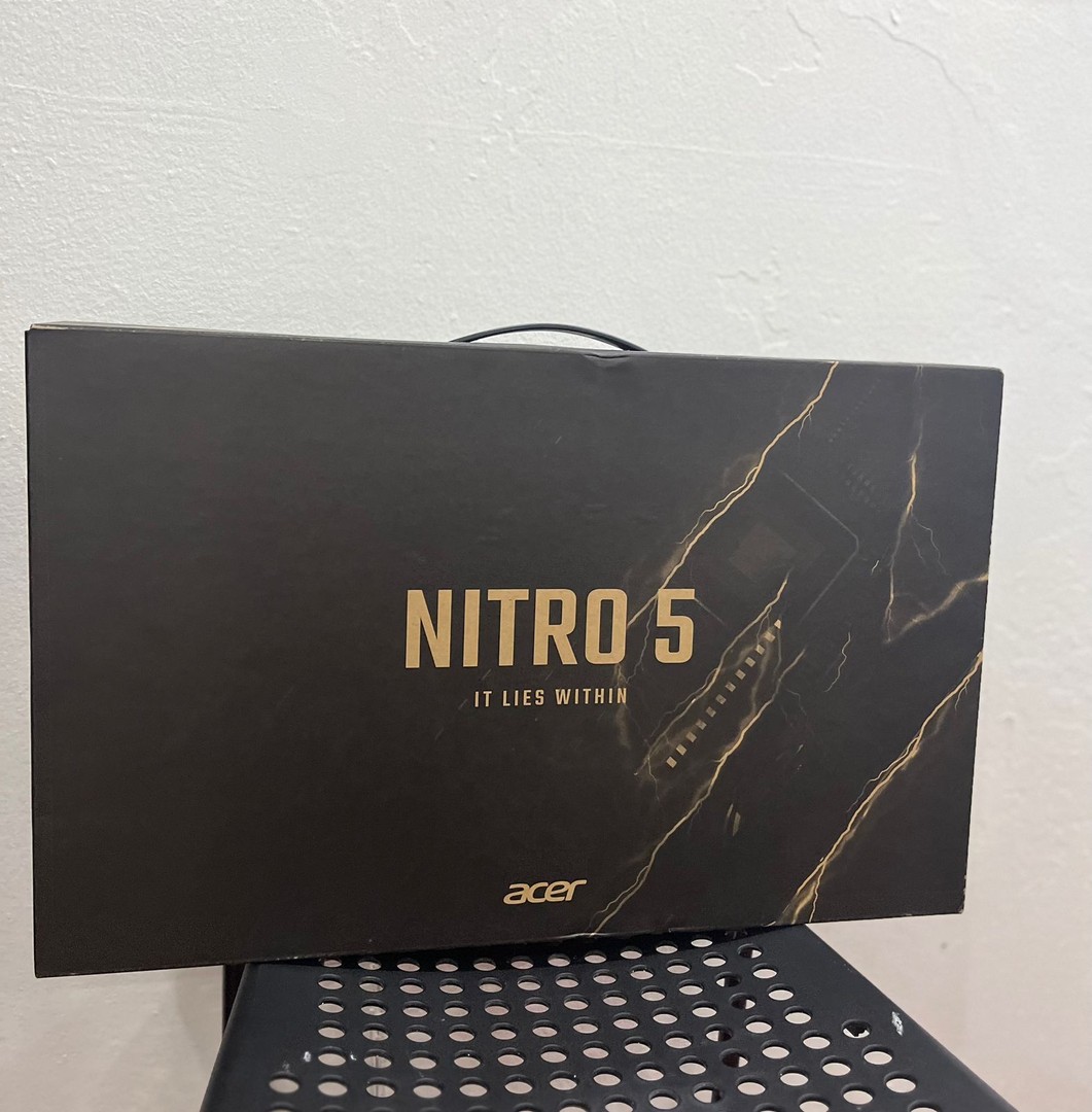 computadoras y laptops - Laptop Gaming Acer Nitro 5 AN515-58-56CH 12ava Generacion  1