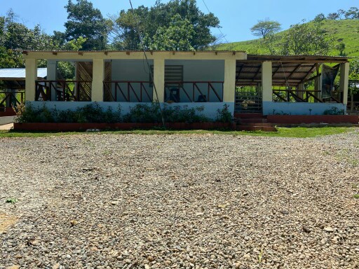 casas vacacionales y villas - Vendo casa campestre en Bonao