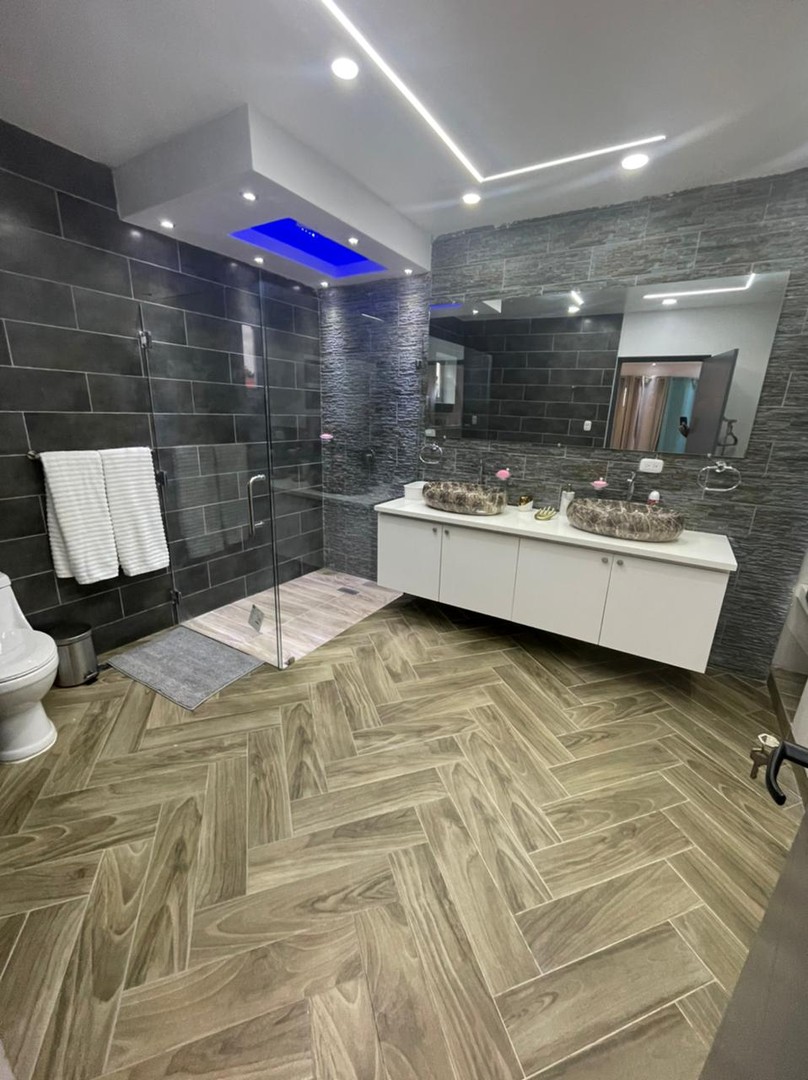 casas vacacionales y villas - Se vende Villa en Juan Dolio 8