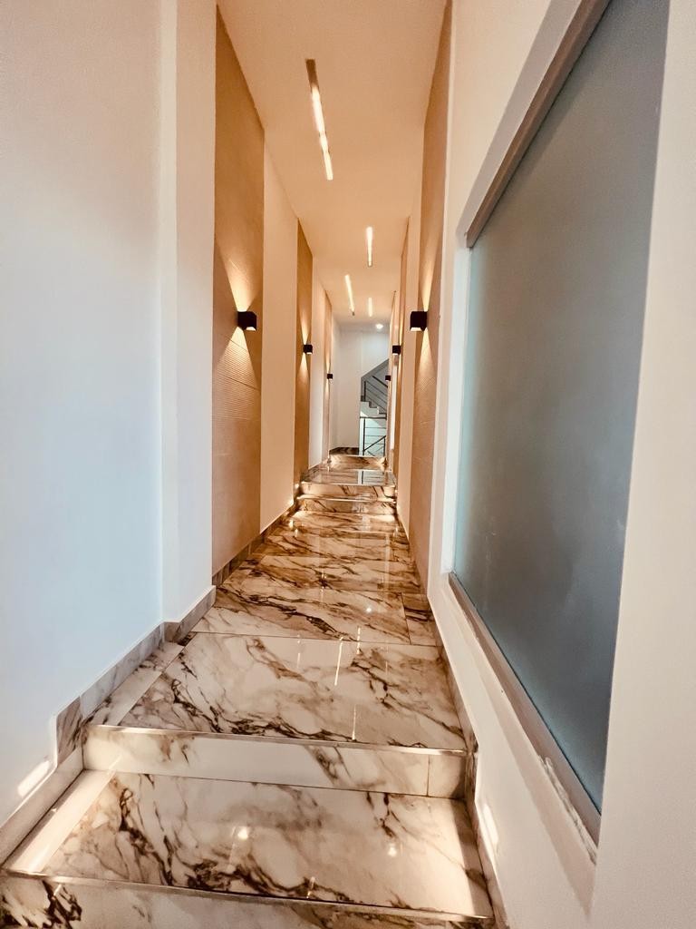 apartamentos - ALQUILO
cómodo y céntrico – Ubicado en una exclusiva torre próximo a Downtown  4