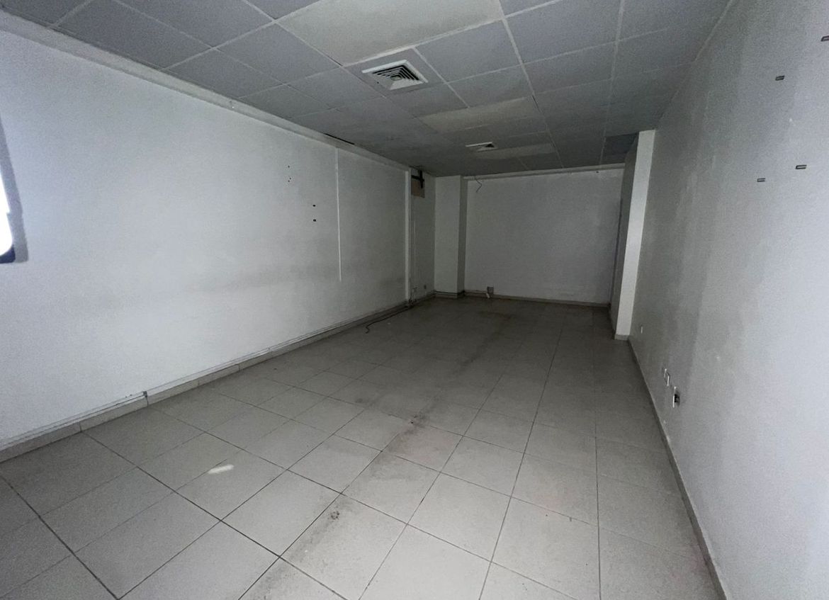 oficinas y locales comerciales - Alquilo Local Comercial 1er Nivel Naco Ilkania 1