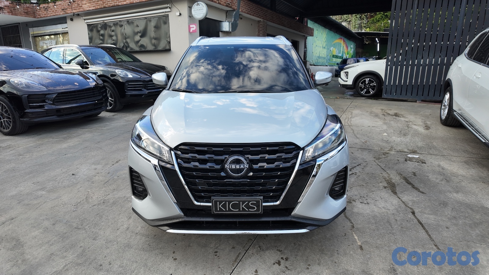 carros - NISSAN KICKS EXCLUSIVE 2023 2