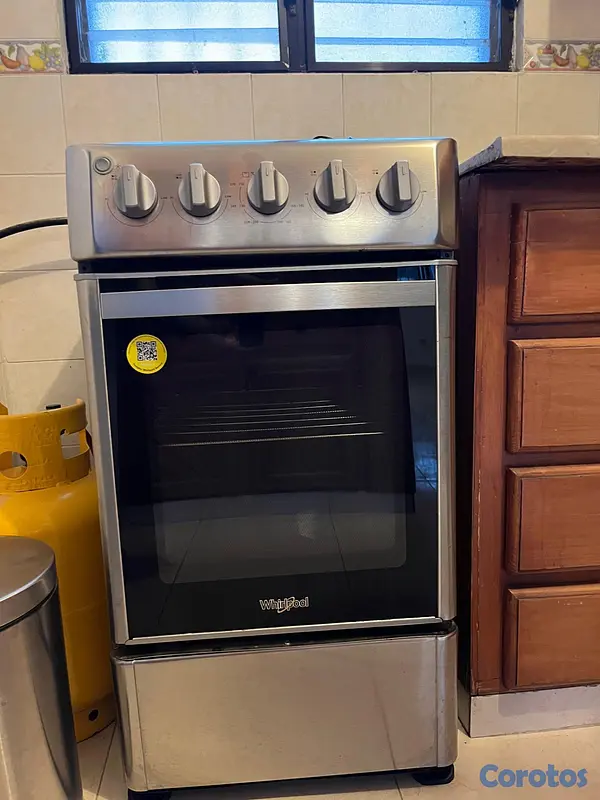 cocina - Estufa Whirlpool  3