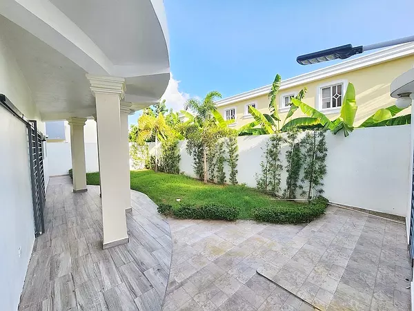 casas - casa de renta en Villa María  10