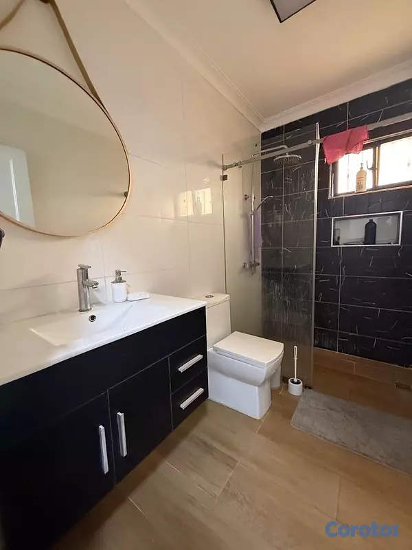 apartamentos - vendo en el millón piso 4 dos habitaciones dos baños parqueo balcón servicio  11