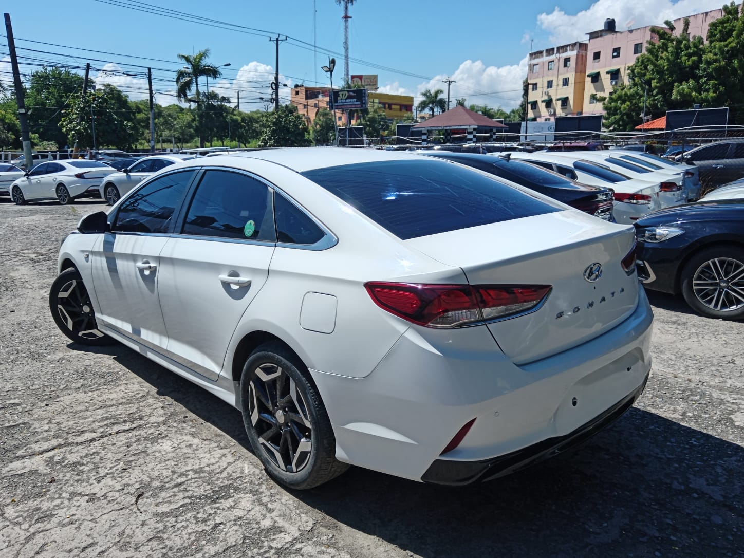 carros - HYUNDAI SONATA NEW RISE 2018 BLANCO 1