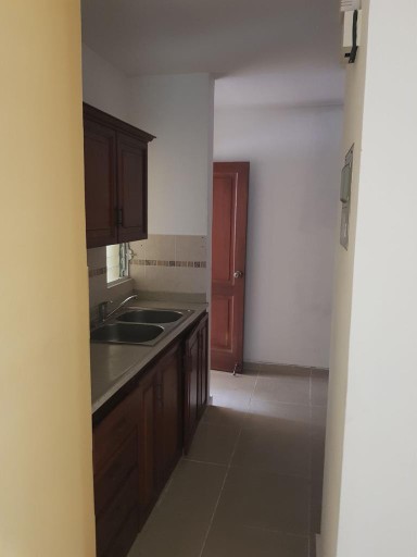 apartamentos - Vendo apartamento en la urbanización Costa Verde,  residencial cerrado.
 2