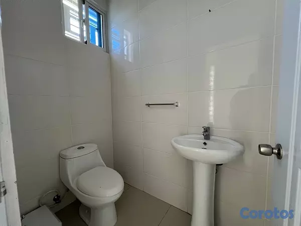 casas - Casa espaciosa en precio especial, con amplio patio  15