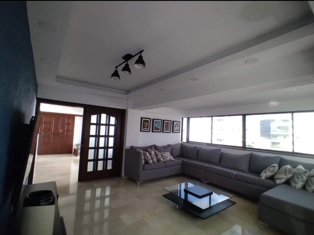 apartamentos - VENDO AMPLIO APARTAMENTO. EN LOS CACICAZGOS Precio de venta    4