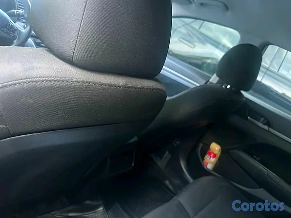 carros - hiunday elantra 2018 5
