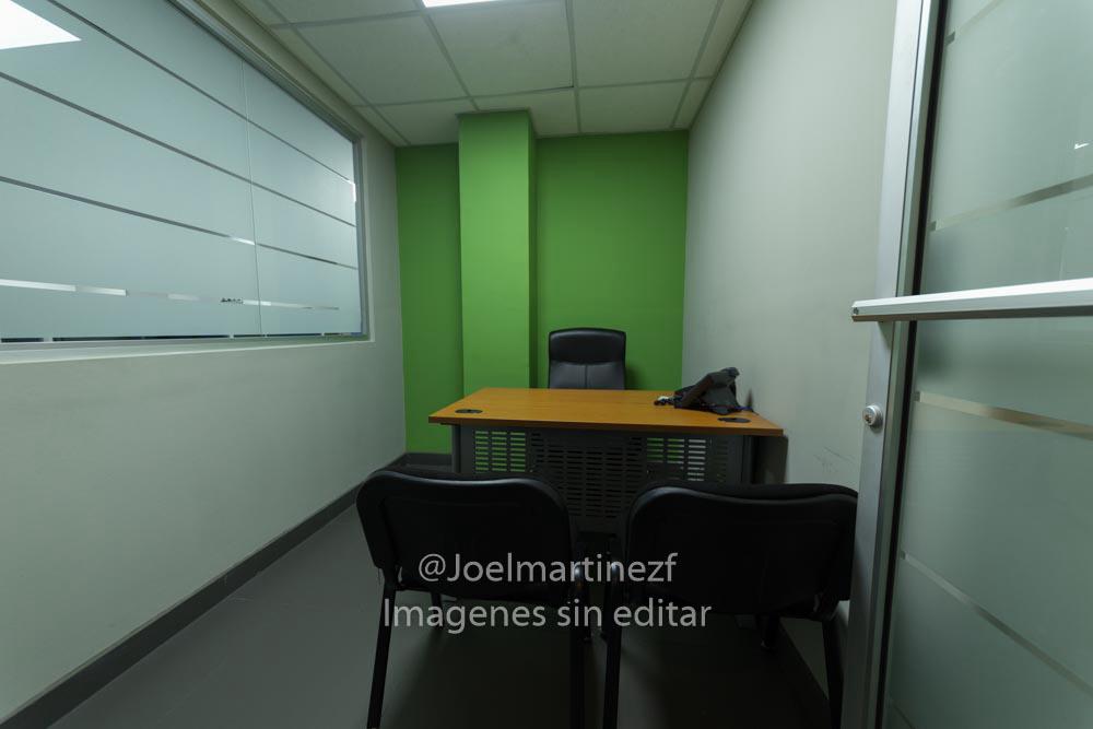 oficinas y locales comerciales - Alquilo Local/Oficina en Piso 3 próximo a Piantini 3