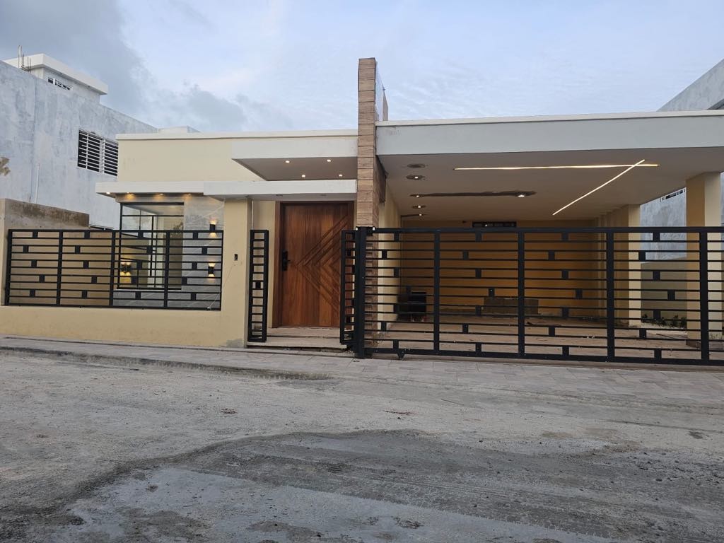 casas - Vendo majestuosa casa!