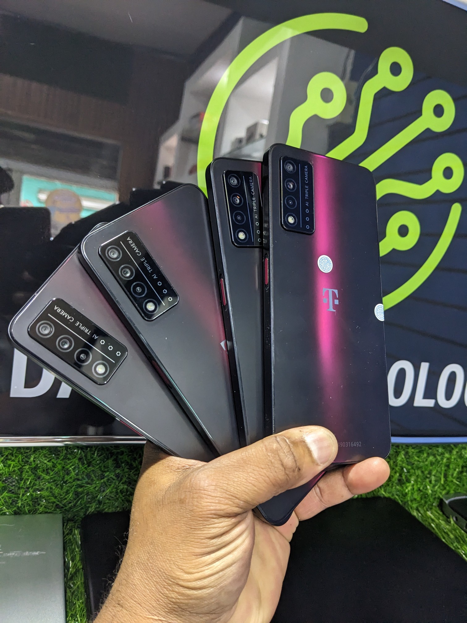 celulares y tabletas - TCL REVVEL plus 5G 5