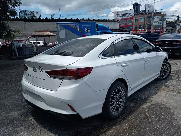 carros - HYUNDAI SONATA NEW RISE 2020 BLANCO 3