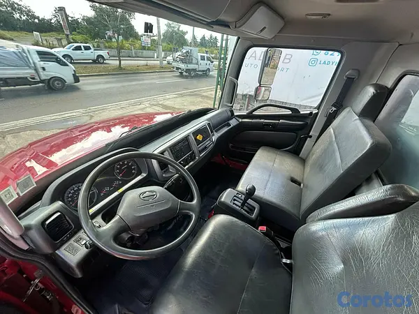camiones y vehiculos pesados - HINO 338 2016 7