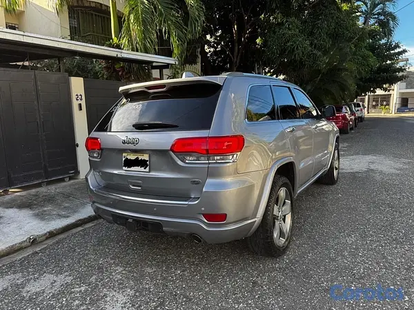 jeepetas y camionetas - Jeep Grand Cherokee 2014 en excelente condiciones  5