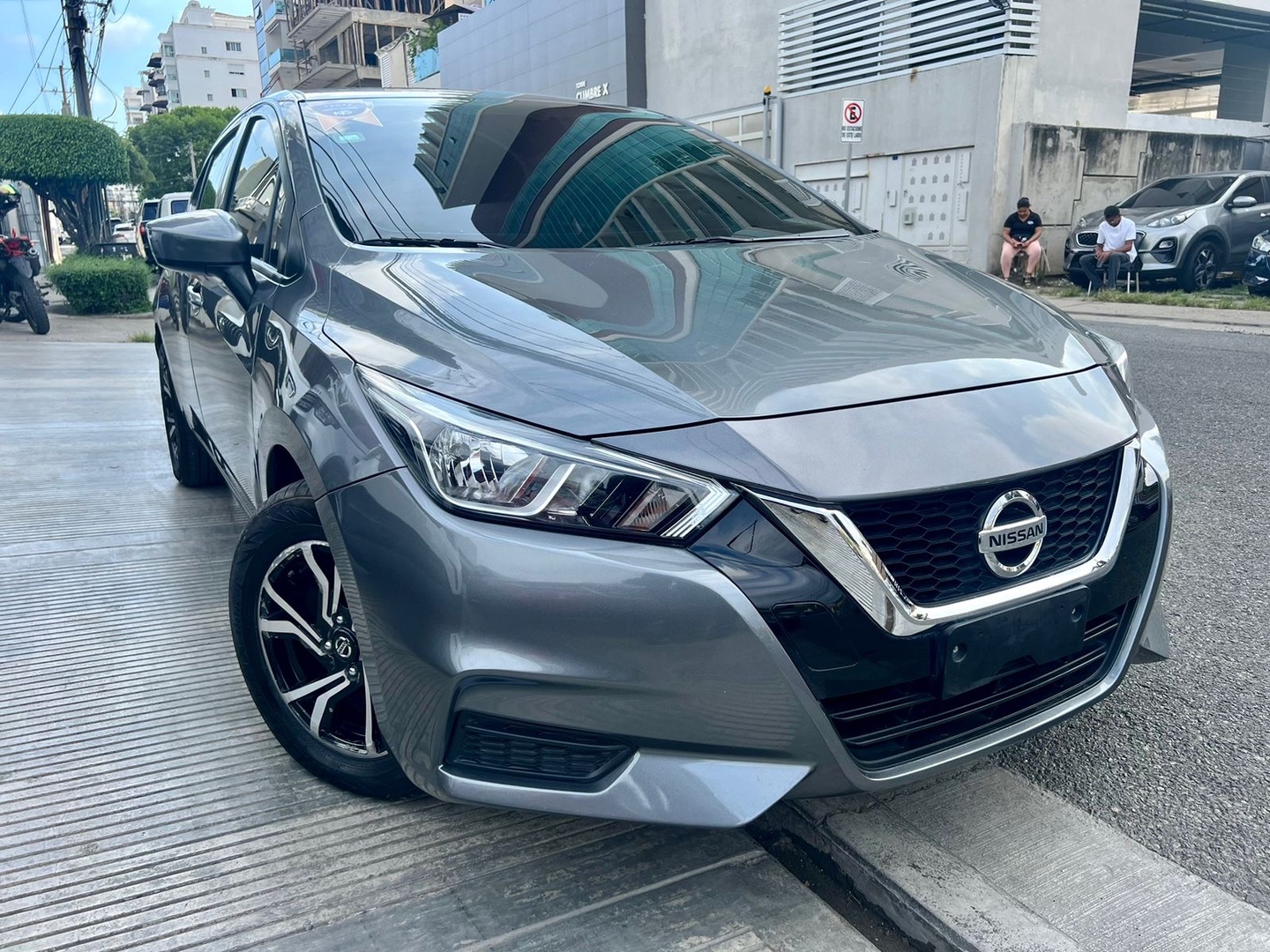 carros - Nissan Versa 2021 2