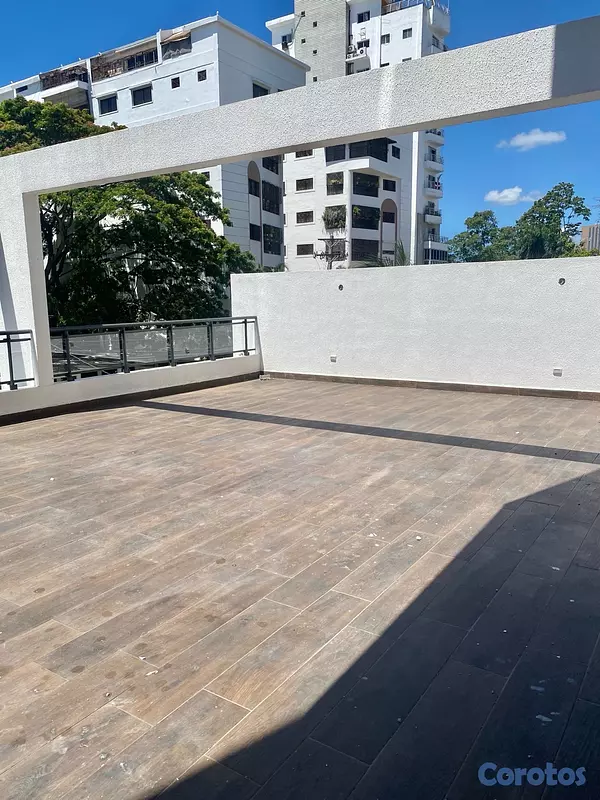 apartamentos - Apartamento 2do Nivel con terraza de 75 mt2 nuevo en viejo A. H.  5