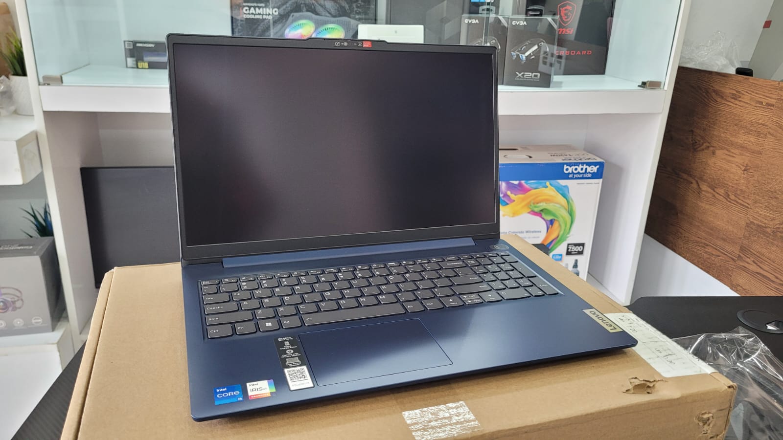 computadoras y laptops - Laptop Lenovo Ideapad 5 i7 12va, 12GB , 512 SSD  0