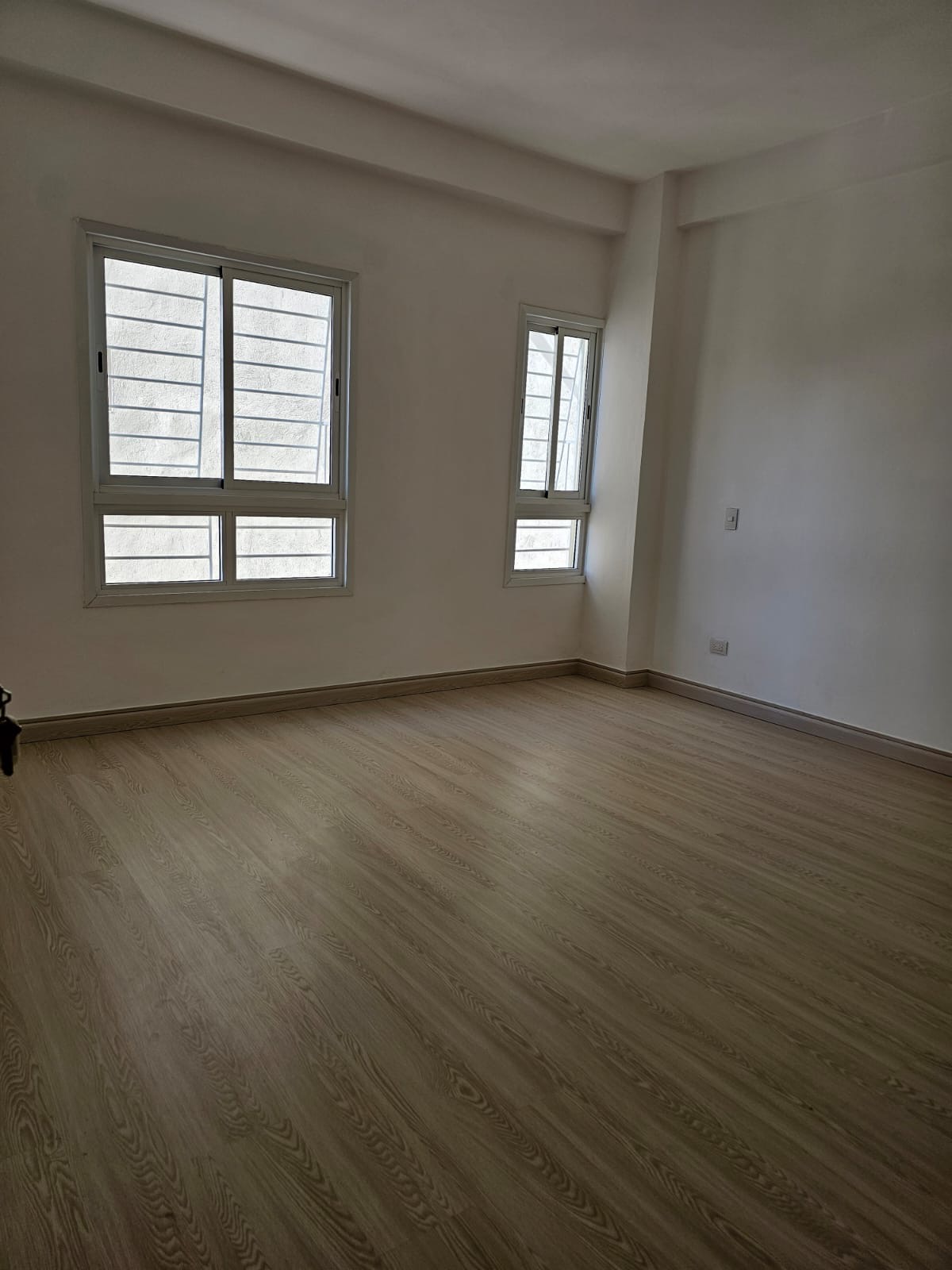 apartamentos - Alquiló en el millon piso 4 apartamento precio dos 2