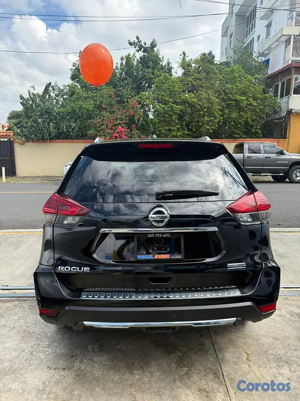 jeepetas y camionetas - Nissan Rogue Special Edition 2020 9