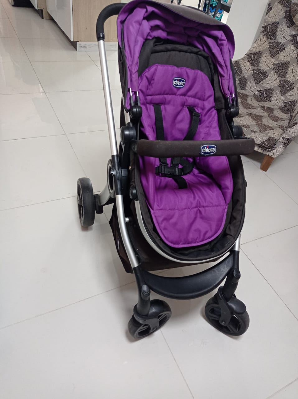 coches y sillas - Coche de bebe y silla de carro Chicco Urban 