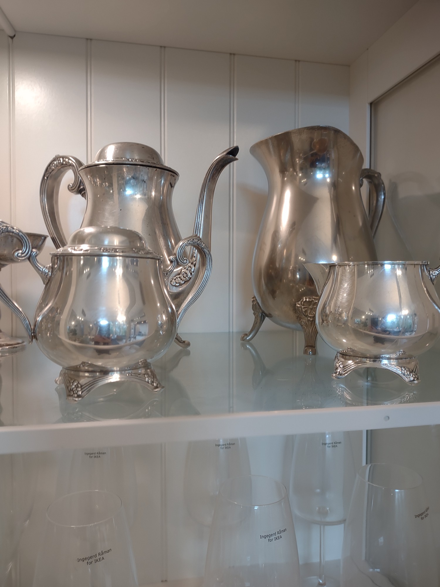 decoración y accesorios - Vendo hermoso juego de tetera Cafe en plata marca Oneida silversmith para sala