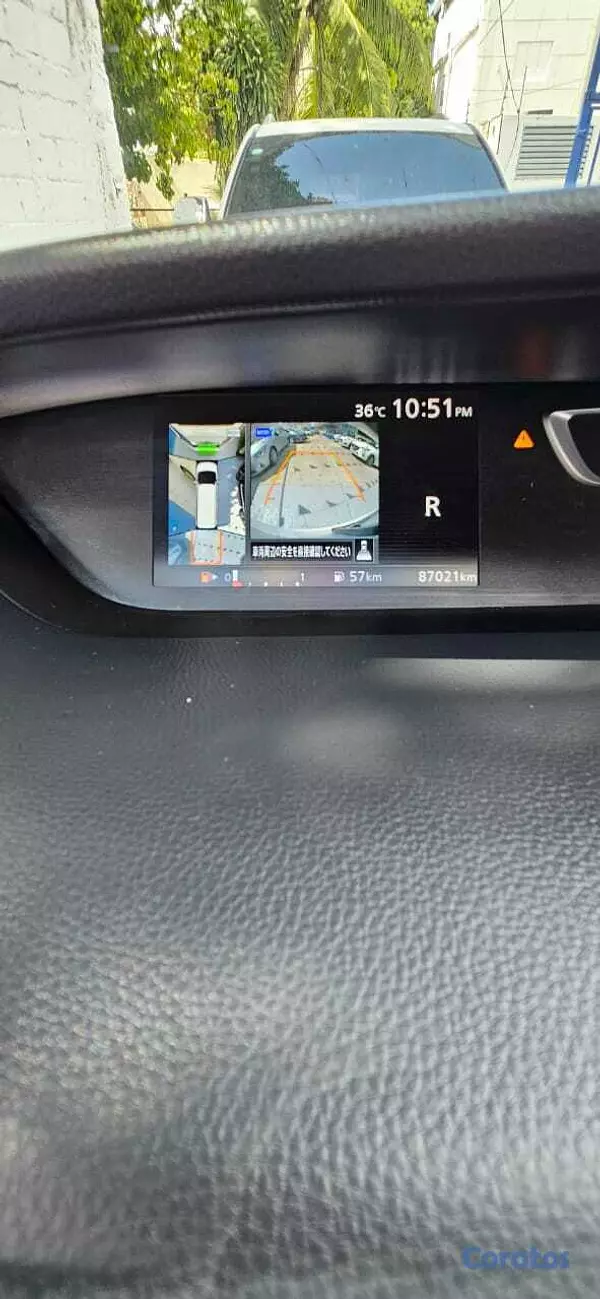 jeepetas y camionetas - NISSAN SERENA  8