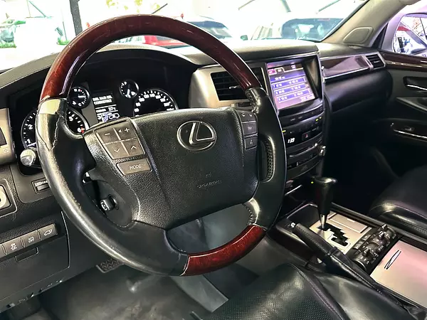jeepetas y camionetas - Lexus LX 570 2014 7