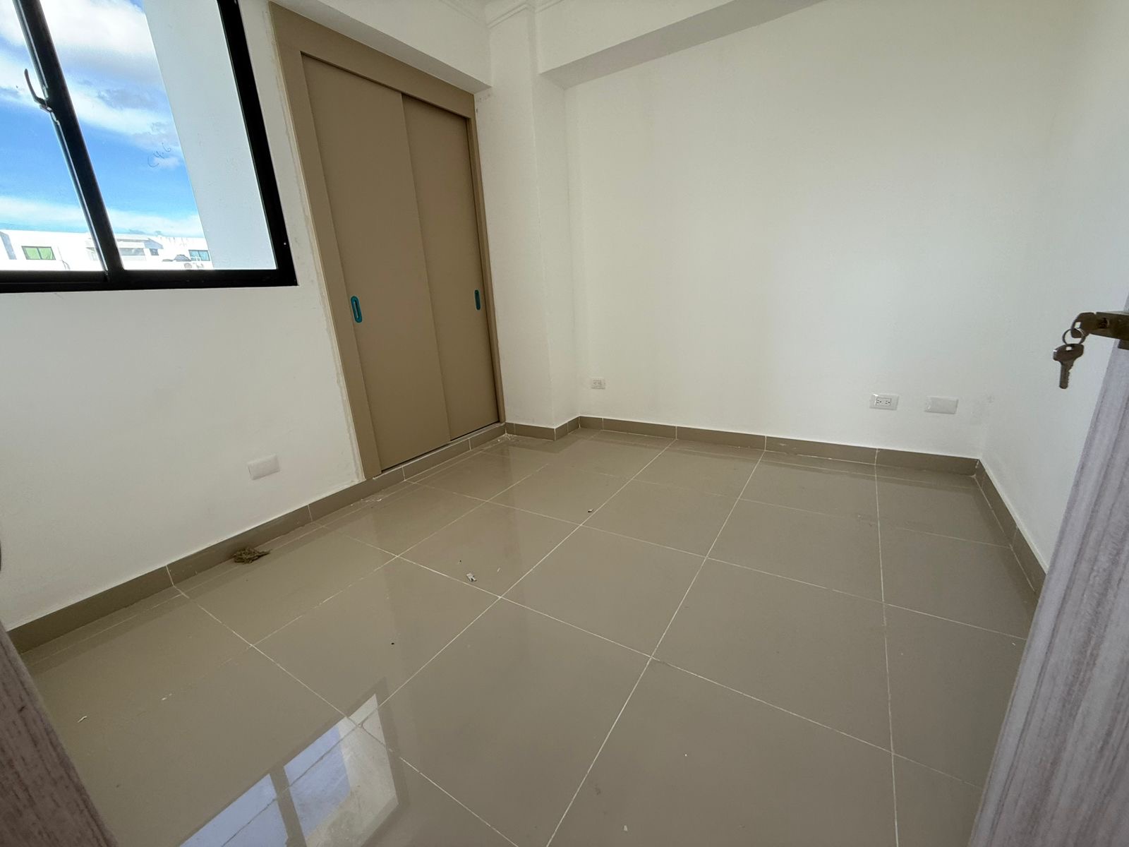 apartamentos - Vendo nuevo Independencia precio US$159,000 Aparta 8