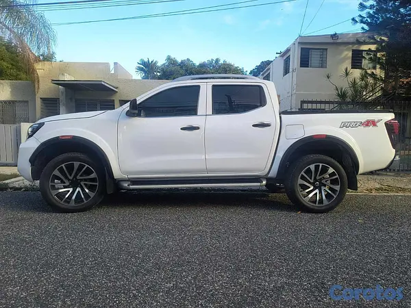 jeepetas y camionetas - Nissan Frontier NP300 2020 Nitida 1