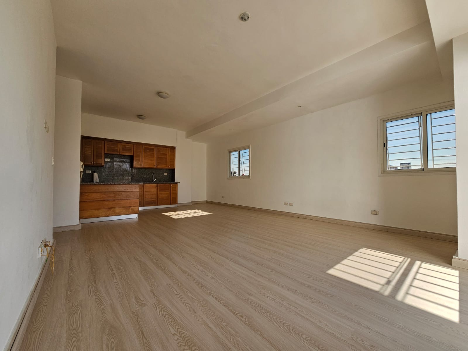 apartamentos - Alquiló en el millon piso 4 apartamento precio dos 3