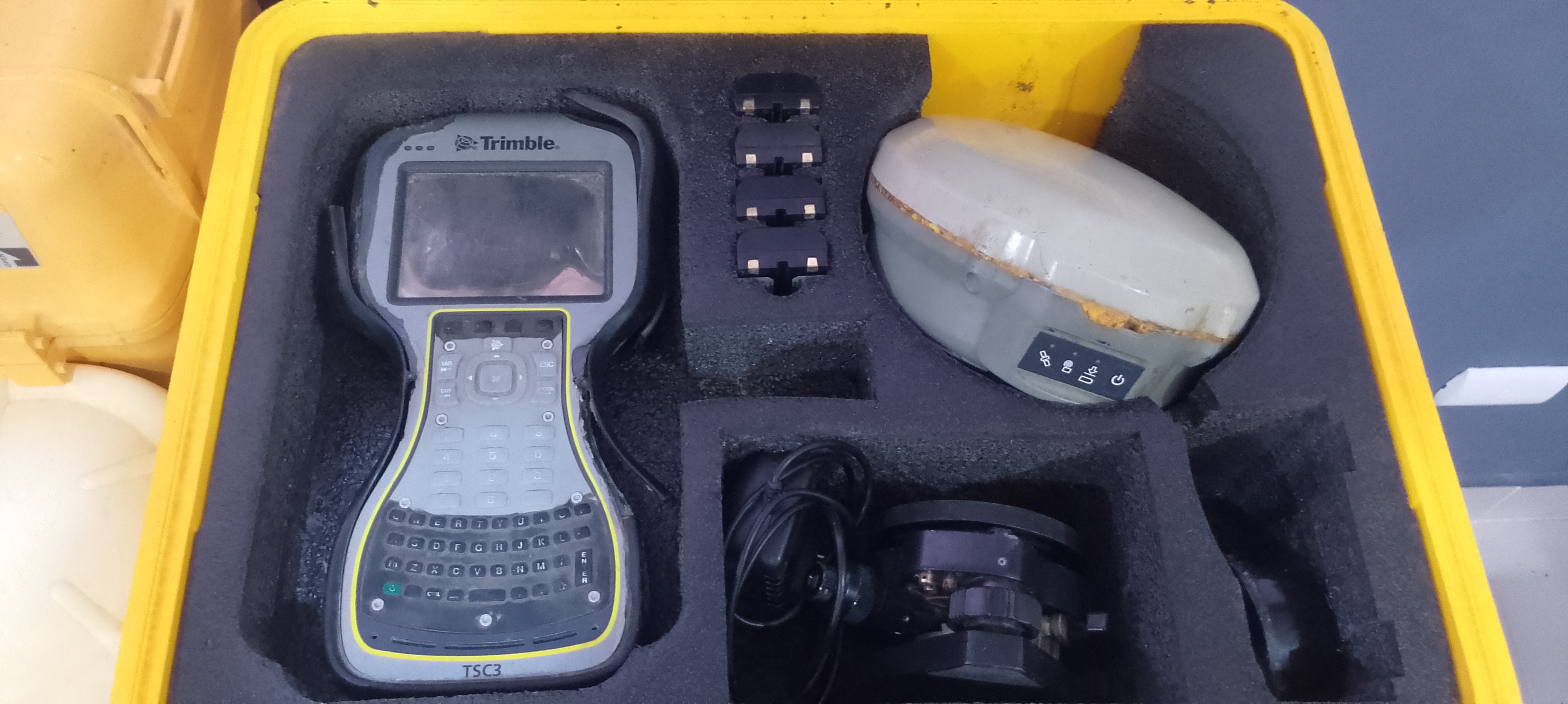 otros electronicos - Receptor GNSS Trimble r8s usados 3