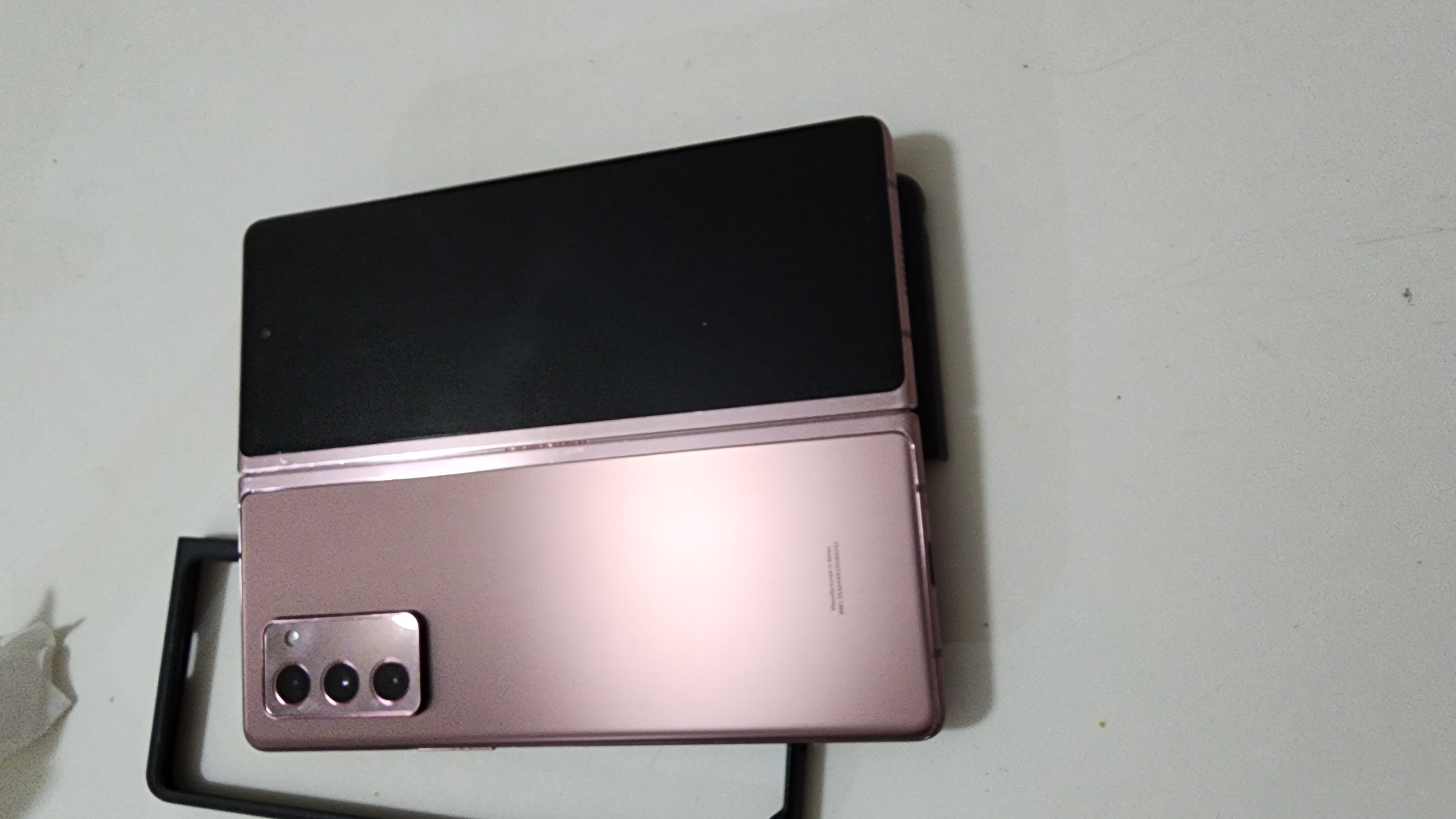 celulares y tabletas - Galaxy Fold 2 en buenas condiciones , funciona todo normal.  sin cargador 4