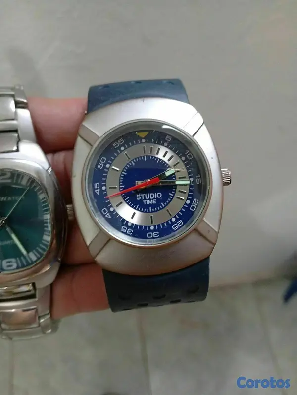 joyas, relojes y accesorios - 3 Relojes necesita cambio batería  2