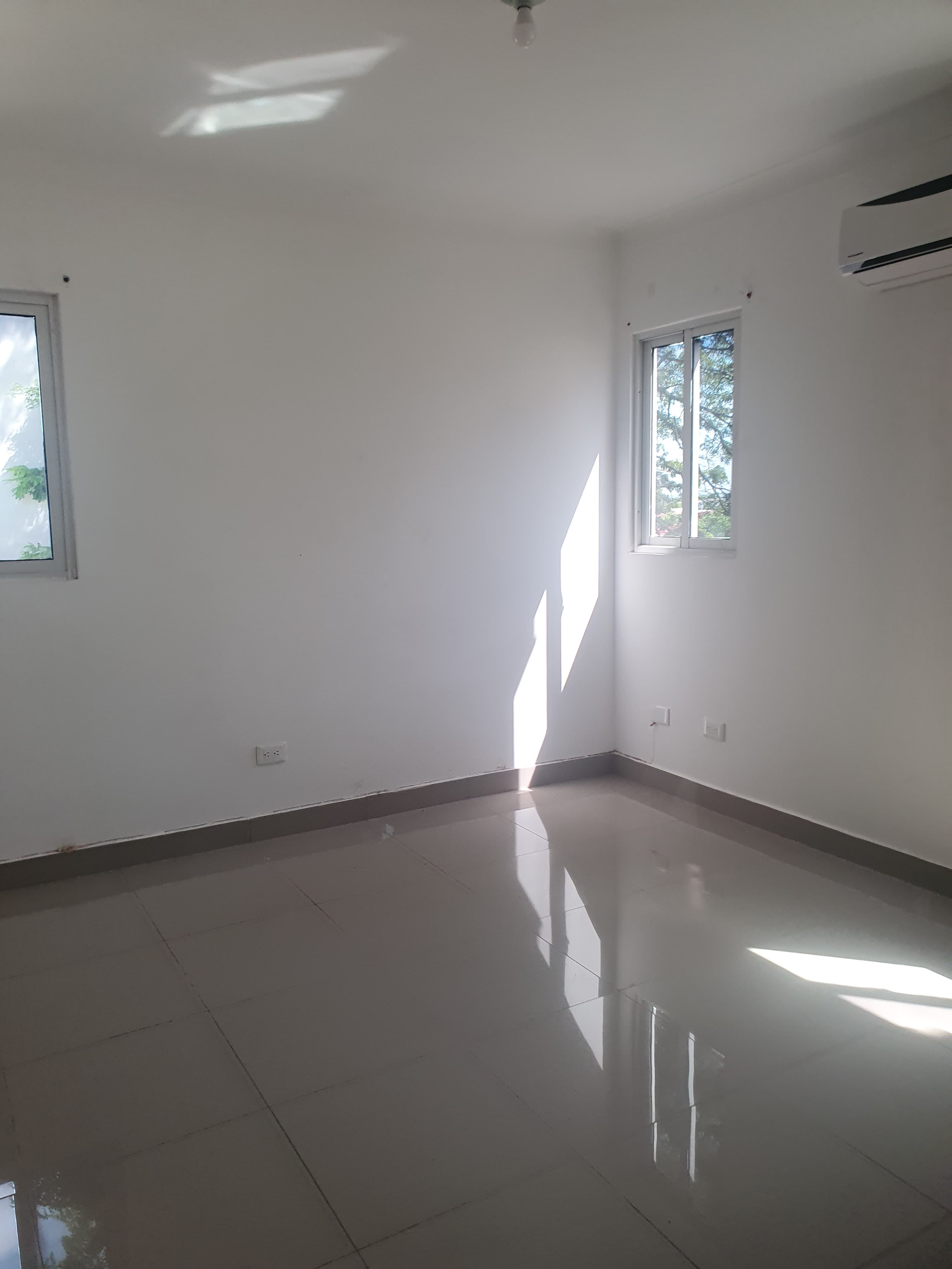 apartamentos - APARTAMENTO EN RENTA EN LLANOS DE GURABO. 5