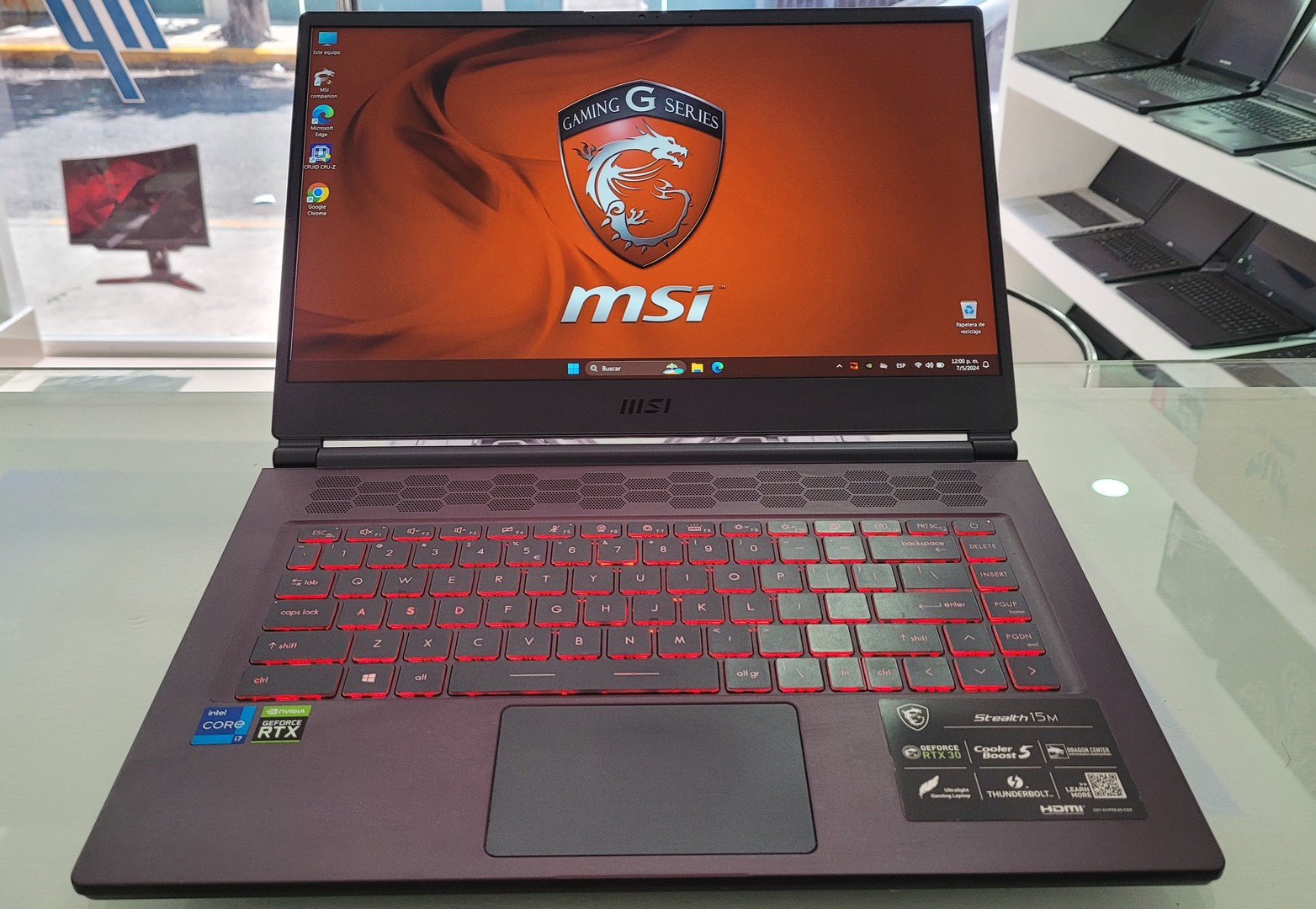 computadoras y laptops - Msi Gamin 15 Pulg Core i7 11th Gen Ram 16gb Disco 1tb SSD NvIdea RTX 3060 6GB