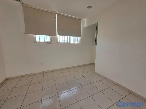 oficinas y locales comerciales - Alquiler Local Comercial en EN NACO 10